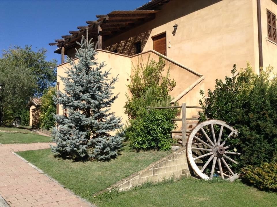 Il Sogno Guest House สโปเลโต ภายนอก รูปภาพ